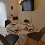 Antigua Bay- Casa Margarita Апартаменты *